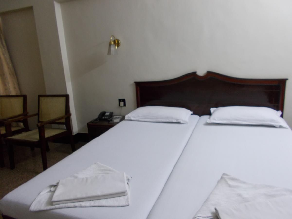 Biju'S Tourist Home Kochi Kültér fotó